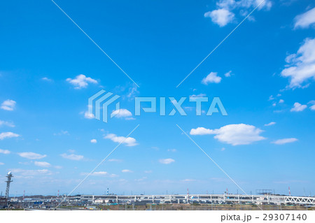 工事中の高速道路　環状線　青空 29307140