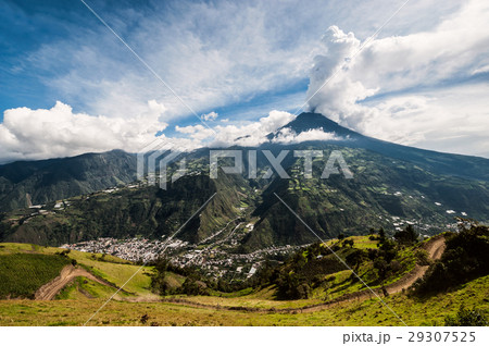 Eruption of a volcano Tungurahua, Cordillera Eruption of a volcano Tungurahua, Cordillera 29307525
