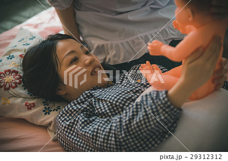 woman during pregnancy or shortly after childbirth woman during pregnancy or shortly after childbirth 29312312