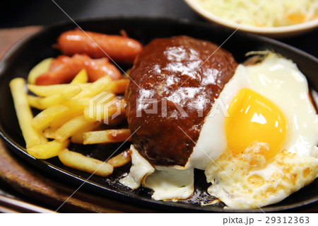 Hamburg , Japanese Hamburger 29312363