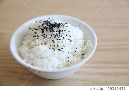 Rice on wood background Rice on wood background 29312451