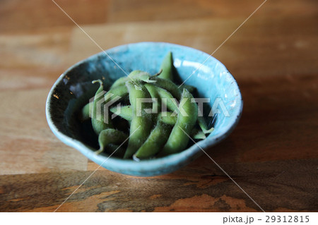 Green soybean on wood background 29312815