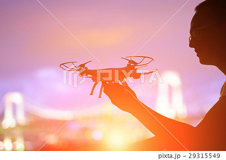 silhouette of man 29315549