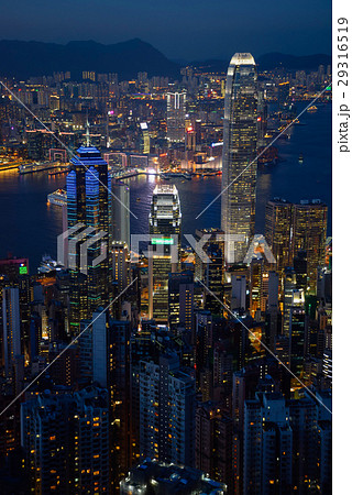 Night view of Hong Kong skyline from the peak 29316519