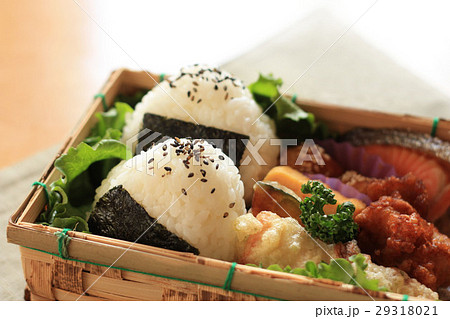 おにぎり弁当 ヨコ おにぎり弁当 ヨコ 29318021