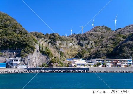 【奥石廊崎】中木地区に建設された風力発電風車 【奥石廊崎】中木地区に建設された風力発電風車 29318942