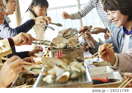 海鮮レストラン　ツアー客 29321749