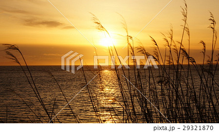 サロマ湖の夕景 サロマ湖の夕景 29321870