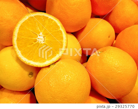 Nice Group Of Oranges Background 29325770