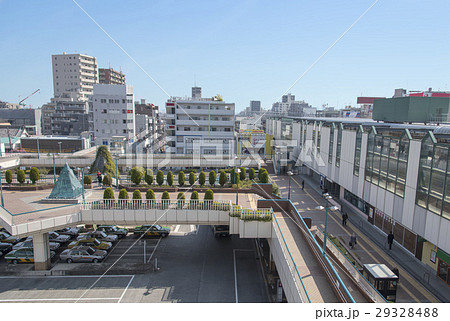 西武線と大江戸線が乗り入れる練馬駅（東京都練馬区） 29328488