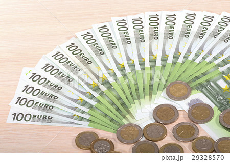 money cash close-up 29328570