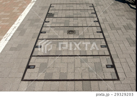 マンホールの蓋 マンホールの蓋 29329203