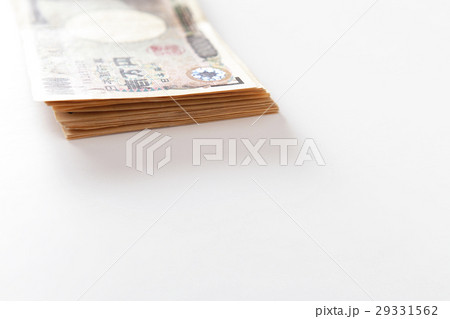 重ねた一万円札 日本円 重ねた一万円札 日本円 29331562