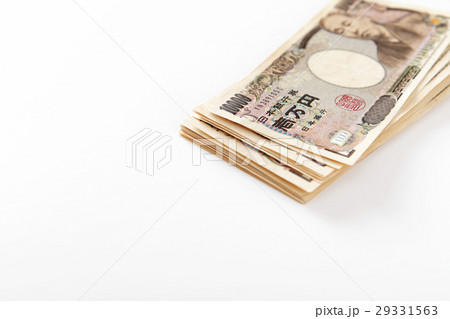 重ねた一万円札 日本円 重ねた一万円札 日本円 29331563