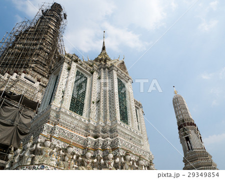 Stupa at Wat Arun Temple in Bangkok, Thailand Stupa at Wat Arun Temple in Bangkok, Thailand 29349854