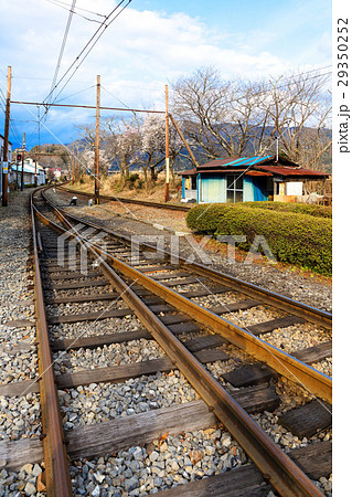 大井川鉄道の家山駅 29350252