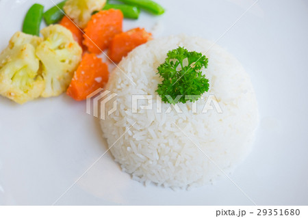 Steamed rice and vetgetable Steamed rice and vetgetable 29351680