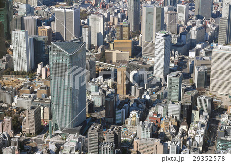 東京の虎の門付近を空撮 29352578