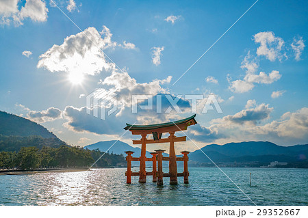 厳島神社　大鳥居 29352667