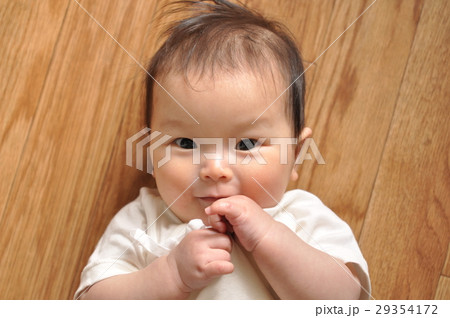 あかちゃん 29354172