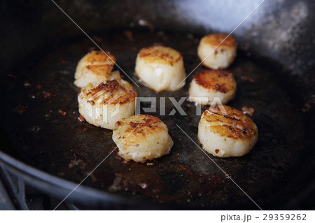 Scallops fried in pan 29359262