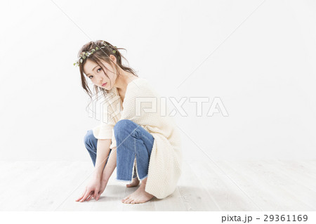 ボヘミアンスタイルの女性 29361169