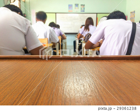 Table space for greeting with classroom background 29361238