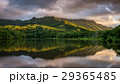 戸隠　鏡池の朝 29365485