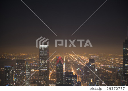 Impressive tall buildings situating in Chicago 29370777