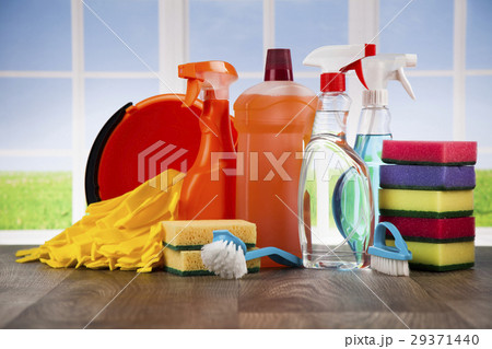 Set of cleaning products Set of cleaning products 29371440