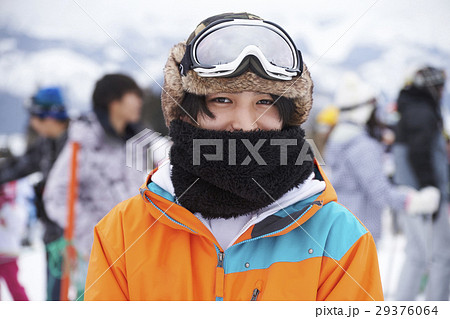 スキー場　男性ポートレート 29376064