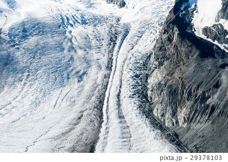 glacier  29378103