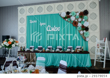 White restaurant hall decorated with green cloth White restaurant hall decorated with green cloth 29379054