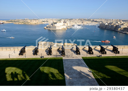 The view on Birgu and yacht marina, Birgu, Malta The view on Birgu and yacht marina, Birgu, Malta 29380437
