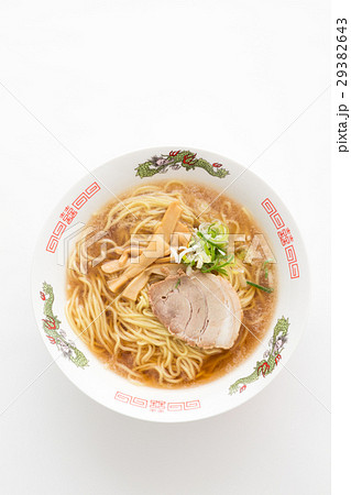 醤油ラーメン 白バック 醤油ラーメン 白バック 29382643
