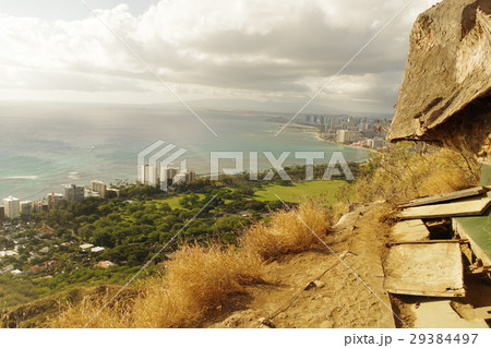 diamond head diamond head 29384497