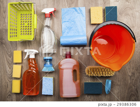 Variety of cleaning products 29386306