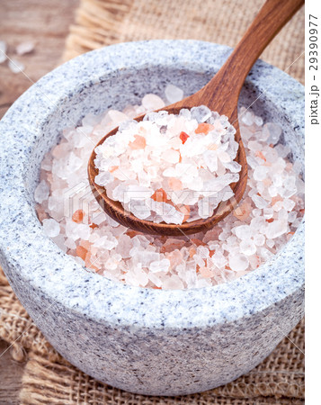 Himalayan pink salt in mortar. 29390977
