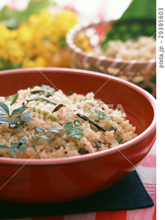 山菜ごはん 29395603