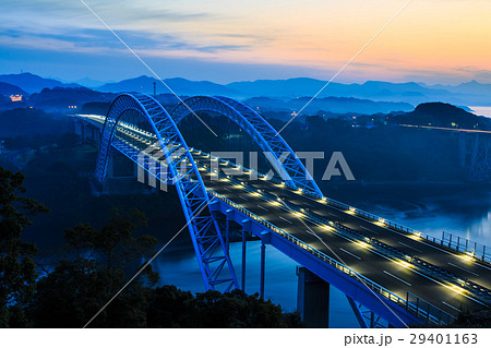 西海橋の夜明けと日の出　西海の丘展望台から 29401163