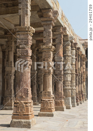 Colonnade at the Qutub Minar in Delhi Colonnade at the Qutub Minar in Delhi 29401789