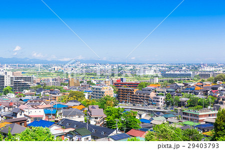春の青空が広がる住宅街 29403793