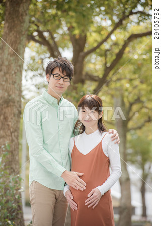 妊婦と夫 マタニティフォト 妊婦と夫 マタニティフォト 29405732