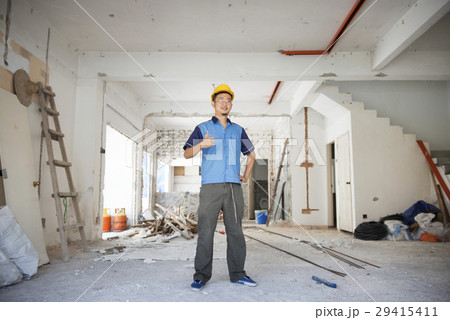 Foreign labour 29415411