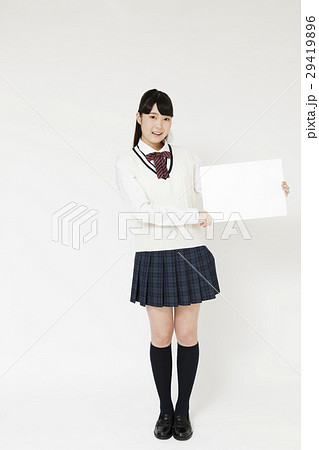 塾　勉強　通学　教育　予備校　授業　女性　学習　受験勉強　高校生　学習塾　学校 29419896