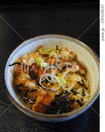 名古屋名物 「ひつまぶし」 名古屋名物 「ひつまぶし」 29420635