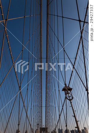 ニューヨークのブルックリン橋 ニューヨークのブルックリン橋 29427337