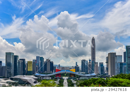 中国・深センの高層ビル群の風景 中国・深センの高層ビル群の風景 29427618