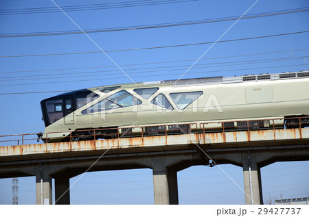 試運転中の周遊型臨時寝台列車 試運転中の周遊型臨時寝台列車 29427737