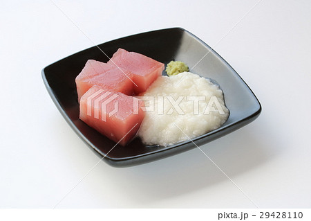 キハダマグロの角切りとすりおろしの長芋 29428110